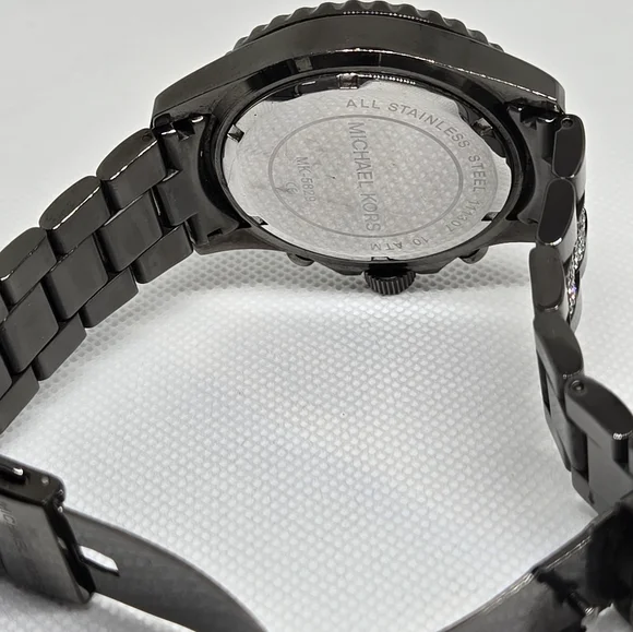 Michael Kors Everest Chronograph Watch - Picture 11 of 15